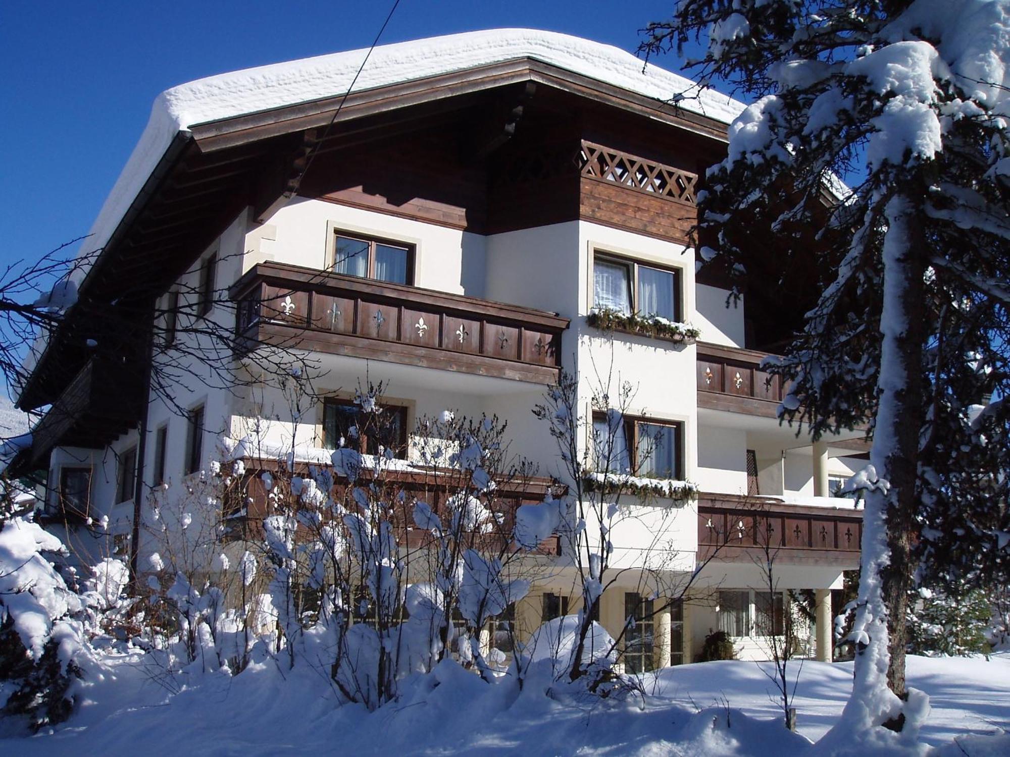 Haus Barbarahof Apartment Алтенмаркт им Понгау Екстериор снимка